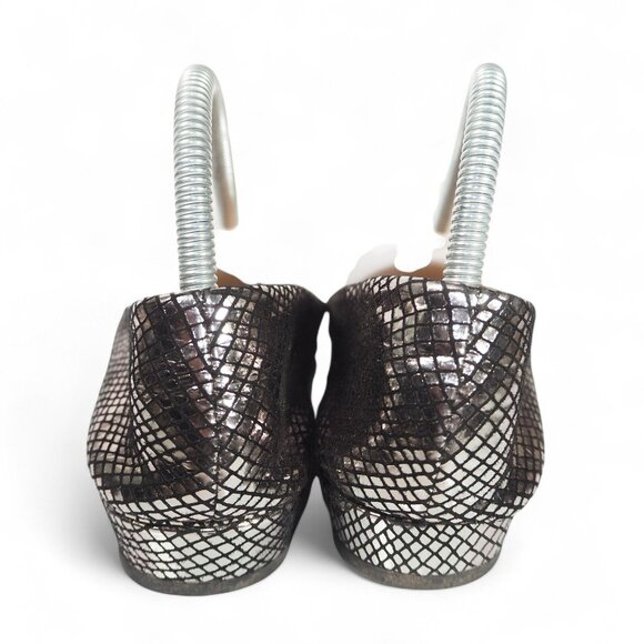 French Sole FS/NY Zeppa Metallic Low Wedge Ballet Flats Women's 8.5 Silver - Picture 5 of 11